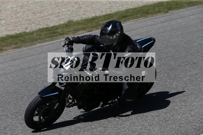 /15 22.05.2026  Plüss Moto Sport  Discover the Bike ADR /Gruppe gruen - Bike 1/47
